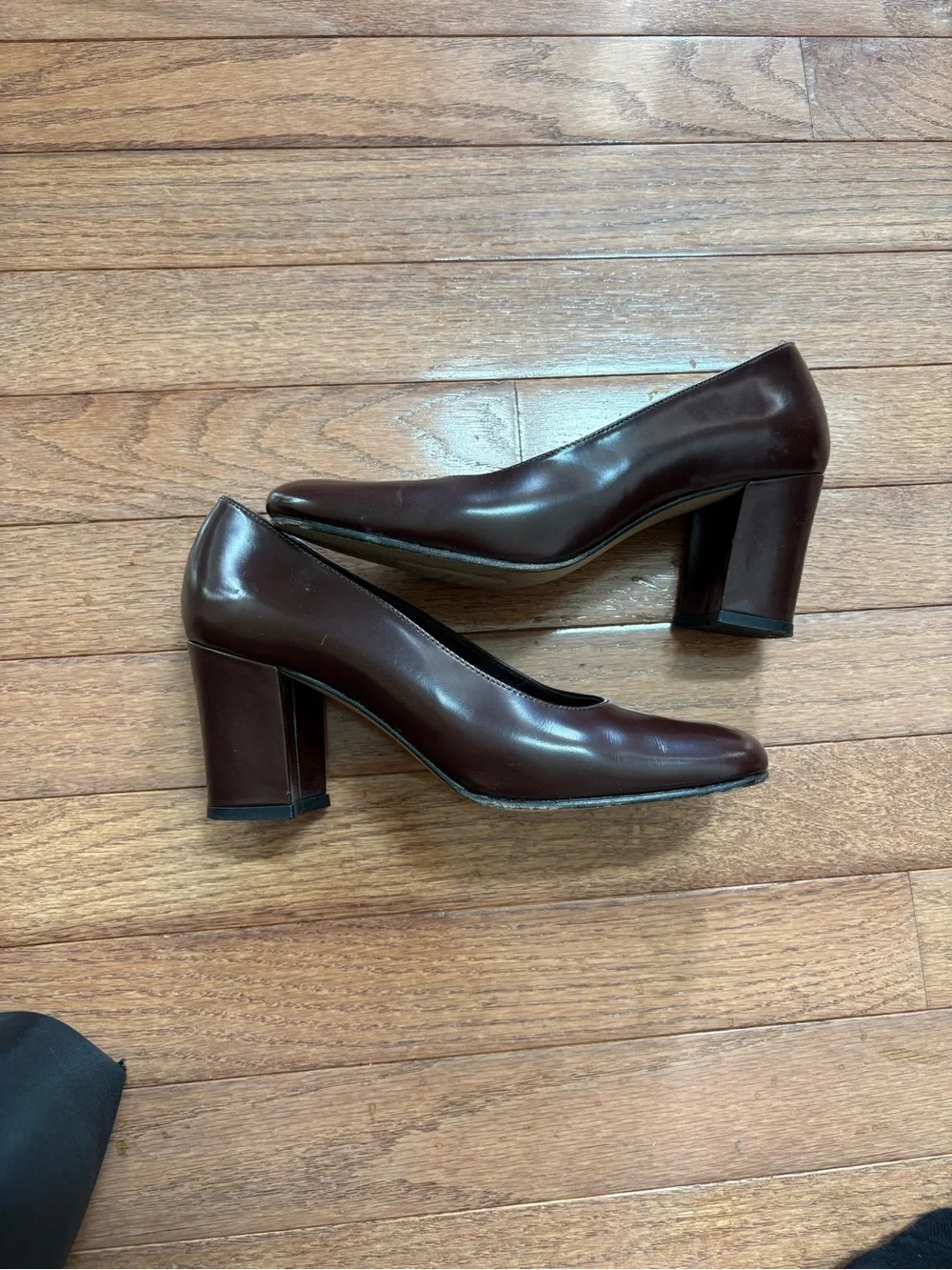 Charles David heels made in Italy size 6